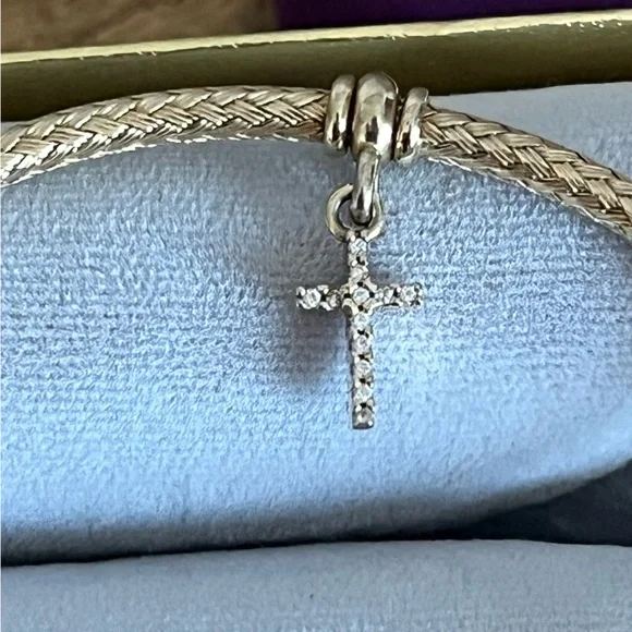 Mia Fiore gold over 925 sterling silver bangle bracelets. - Picture 5 of 7